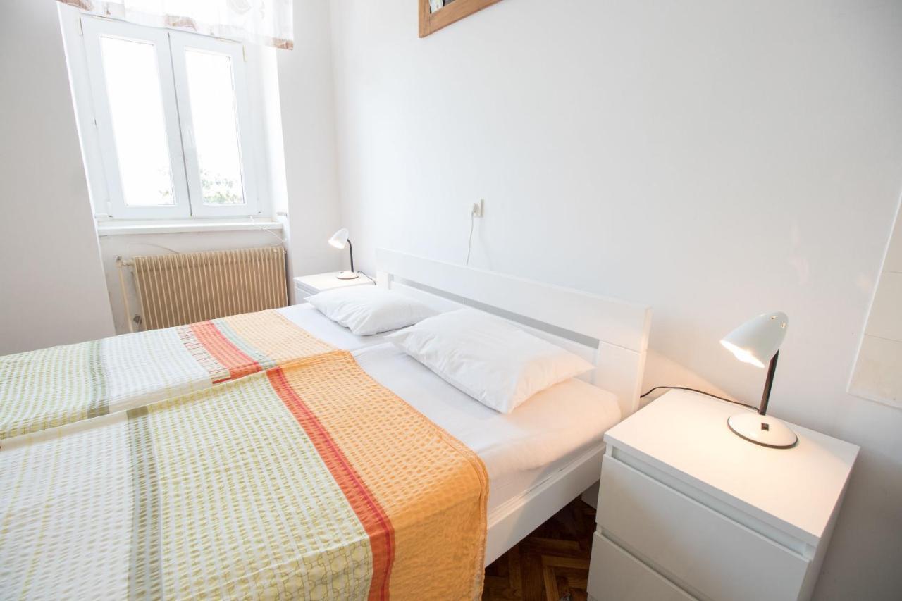 Apartments Josip By The Sea 노비비노돌스키 외부 사진